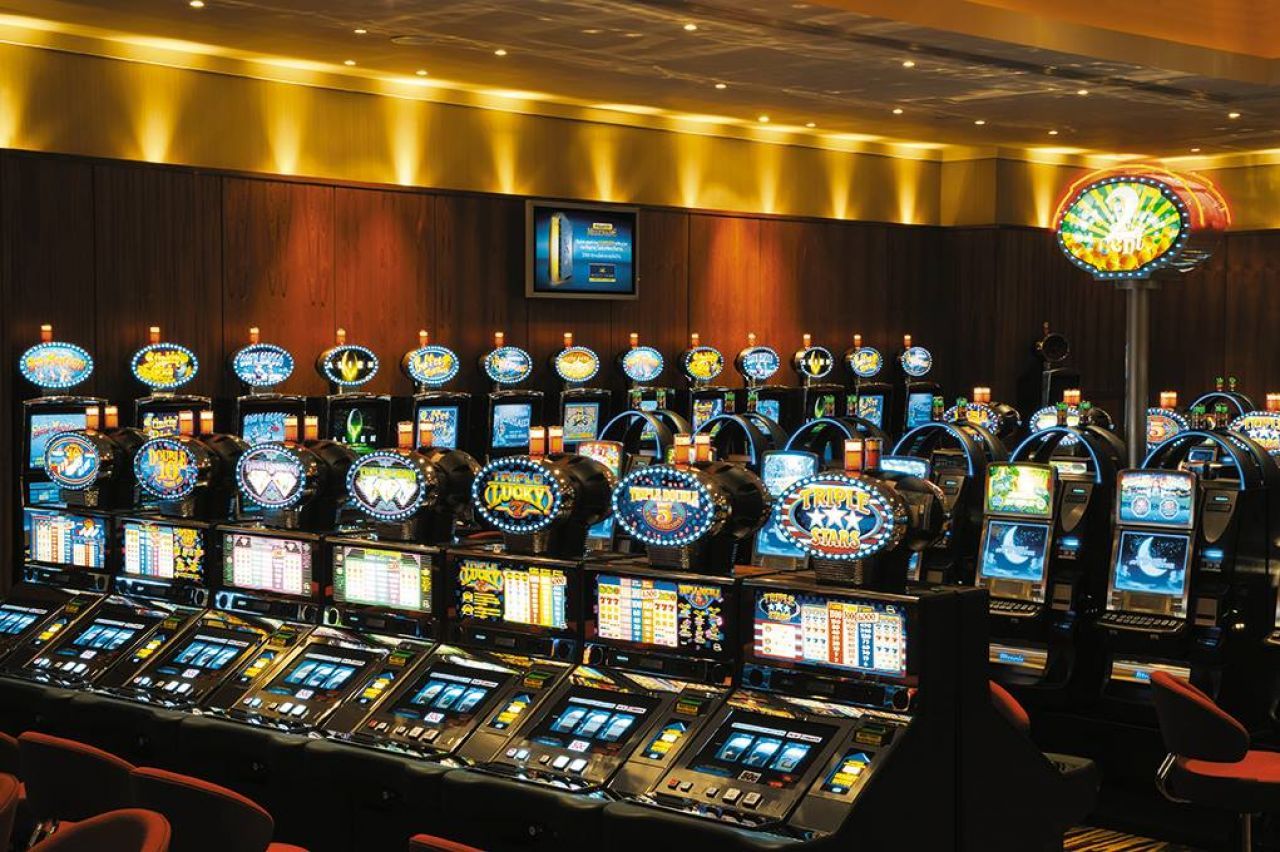 Regency Casino Mont Parnes games